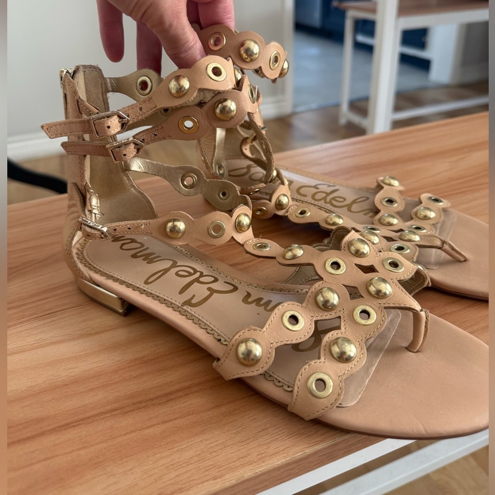 Sam Edelman Tan & Gold Metal Detail Boho Eclectic Desi Gladiator Sandals - Picture 12 of 13